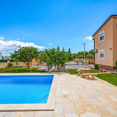 Apartman Blazevic Porec Exterior photo